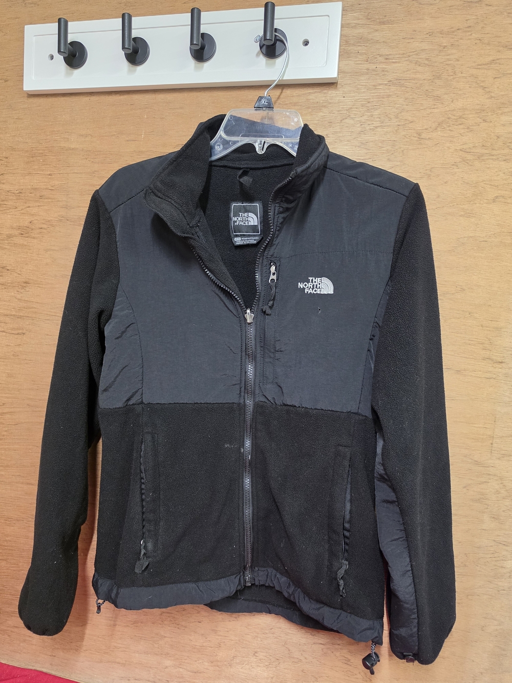 The North Face Denali Women's Black Fleece Jacket Medium